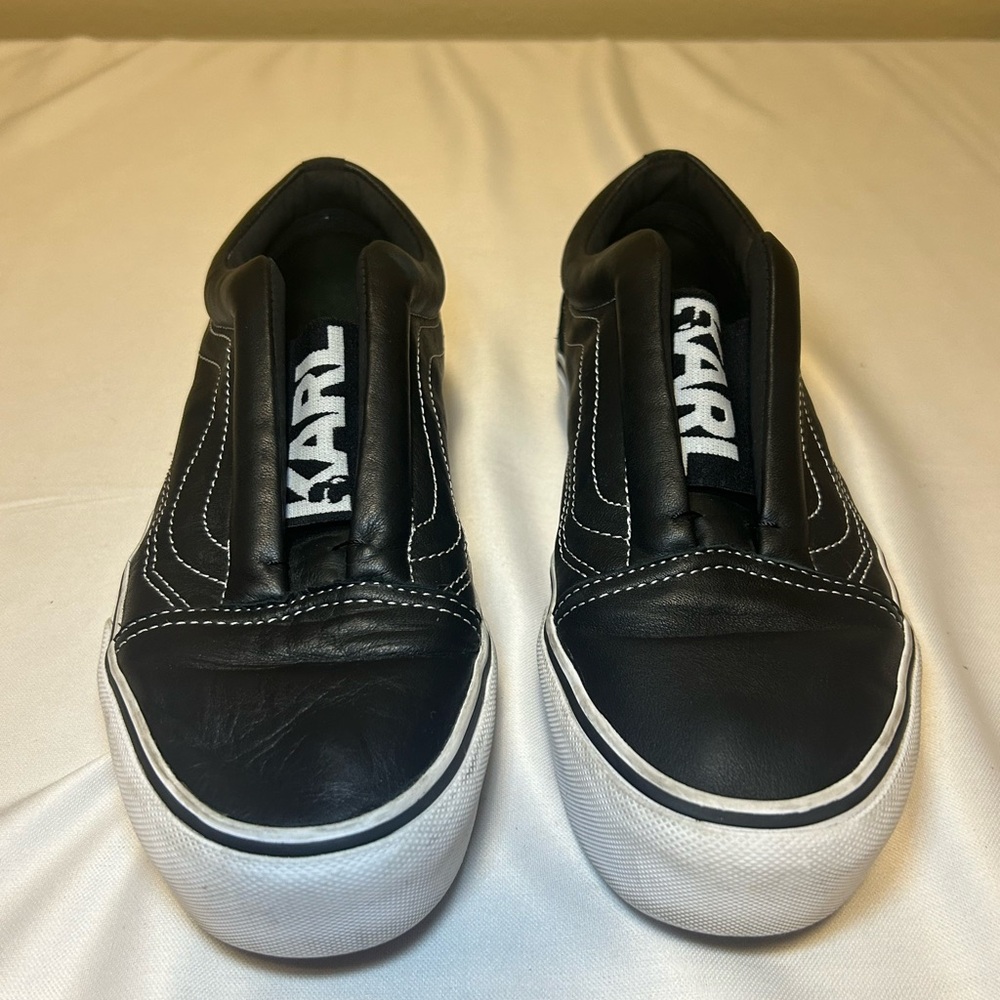 VANS X KARLD LAGERFELD Old SKool Laceless Black Leather Sneakers, Size 8.5 W/7 M